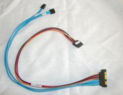 52_sas_cable_b_bilipnet.jpg