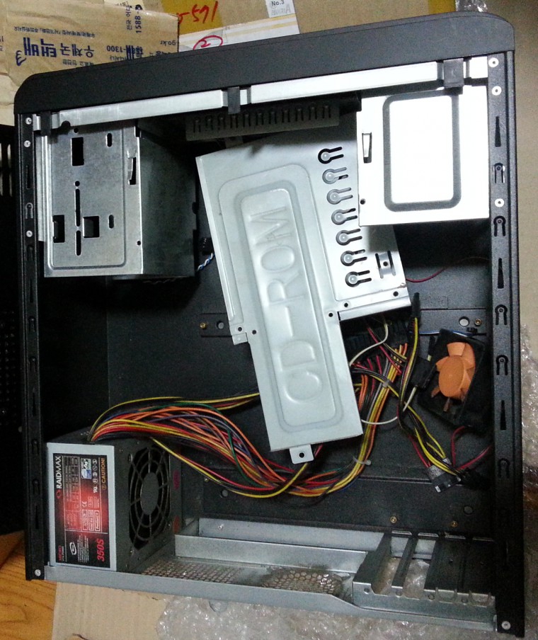 case_withlinux_020429_cr.jpg