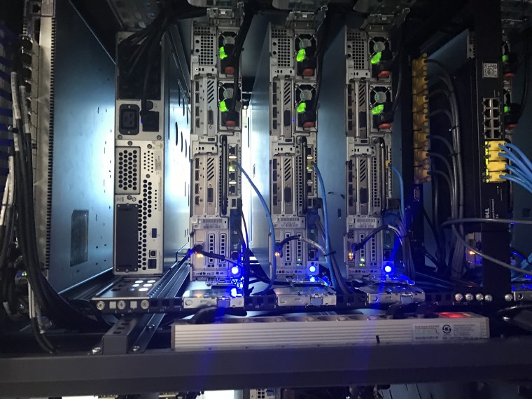 170519_hardware_2014_afefade20c2b46bd159