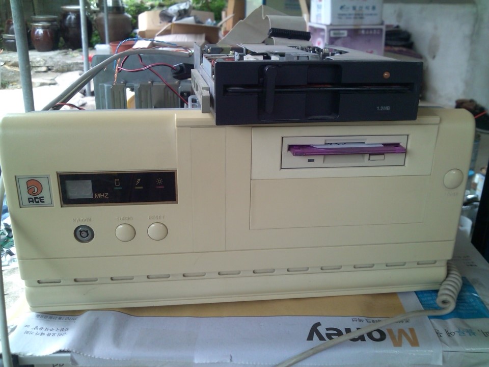 180521_hardware_2014_ba237f2198c5dcad241