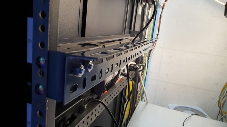 200330_hardware_2014_f4f4e36df4981f86d60