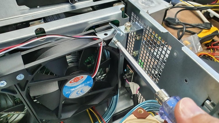 200414_hardware_2014_08bd917c0058e04bac0