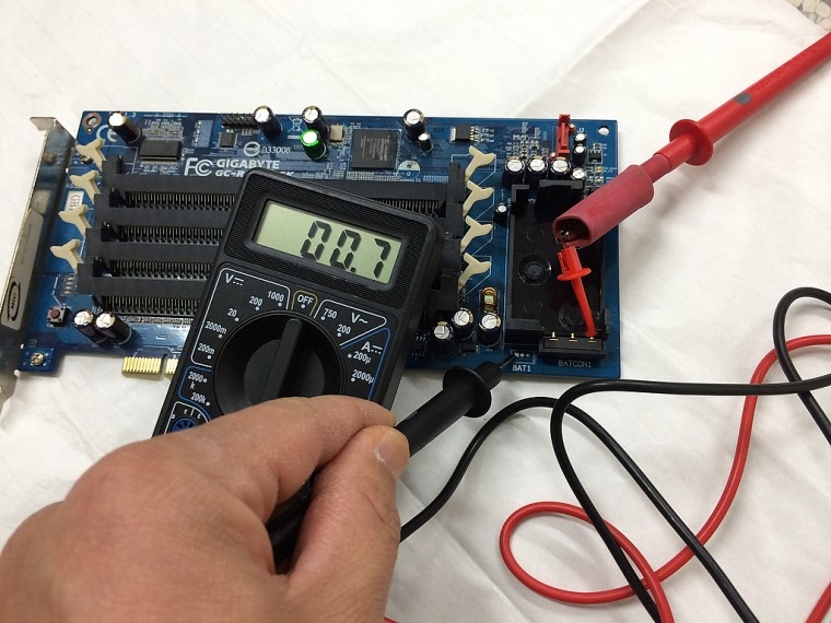 201208_hardware_2014_474b8648fc3c05e7802