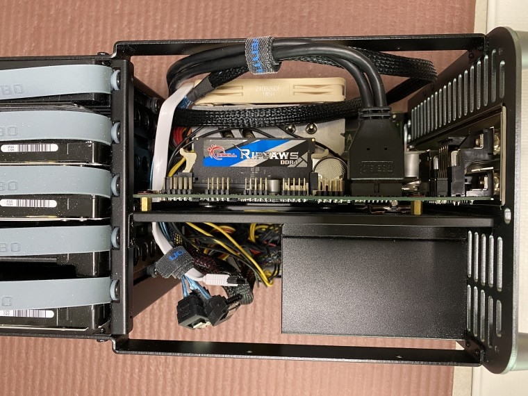 220327_hardware_2014_c2e0a192bd9c9459c51