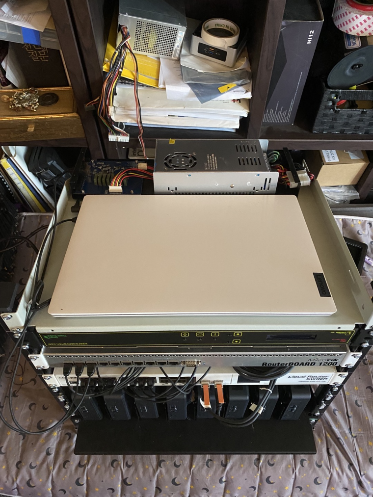 220513_hardware_2014_efb0b4143bf1bc4ace7