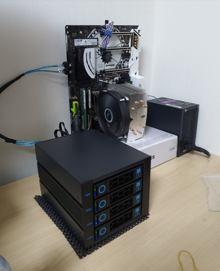230902_hardware_2014_8bb7c0a393ba6b28980
