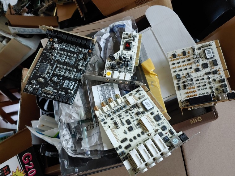 240314_hardware_2014_c3e61e8e8ee7fe0df2b