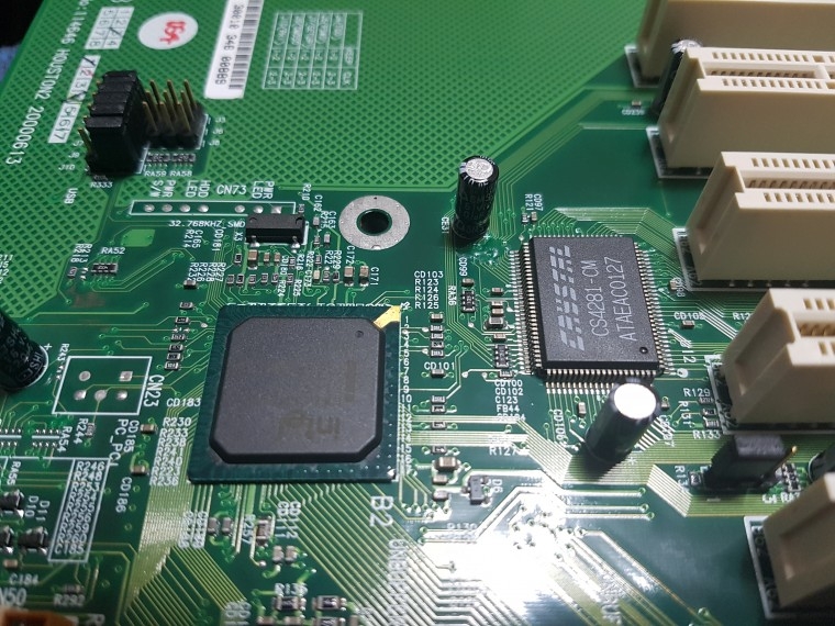 250402_hardware_2014_f60cf860b53ba79aebb