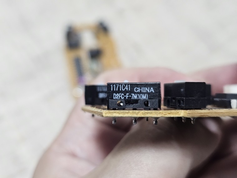250718_hardware_2014_db84ef495b1a2ce641d