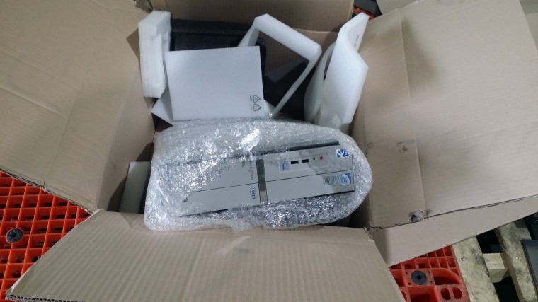 160309_unbox_15a779e9b57e4898642855a420b