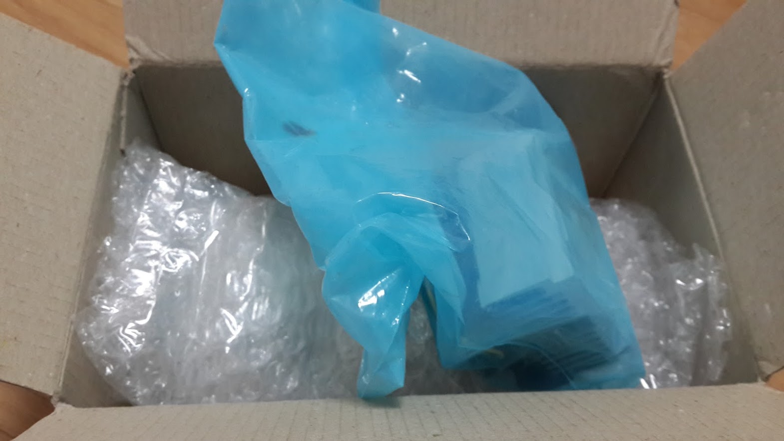 160430_unbox_09b4885b28f76b5f6f09e30e25c