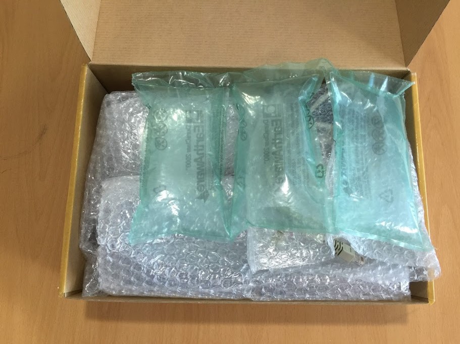 160519_unbox_b91e0cd9e4eca1030c951f18672