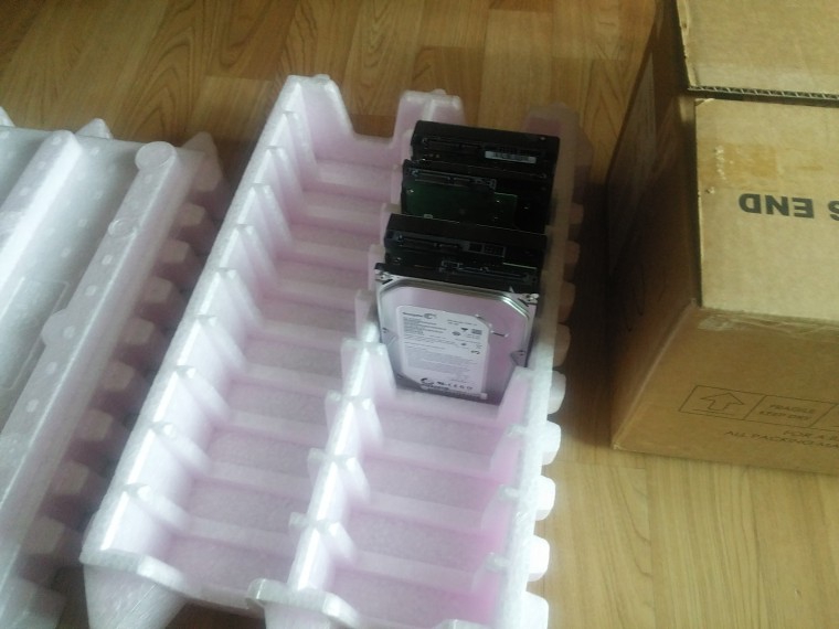 160630_unbox_01735f7efc1b2aa227e05816eea