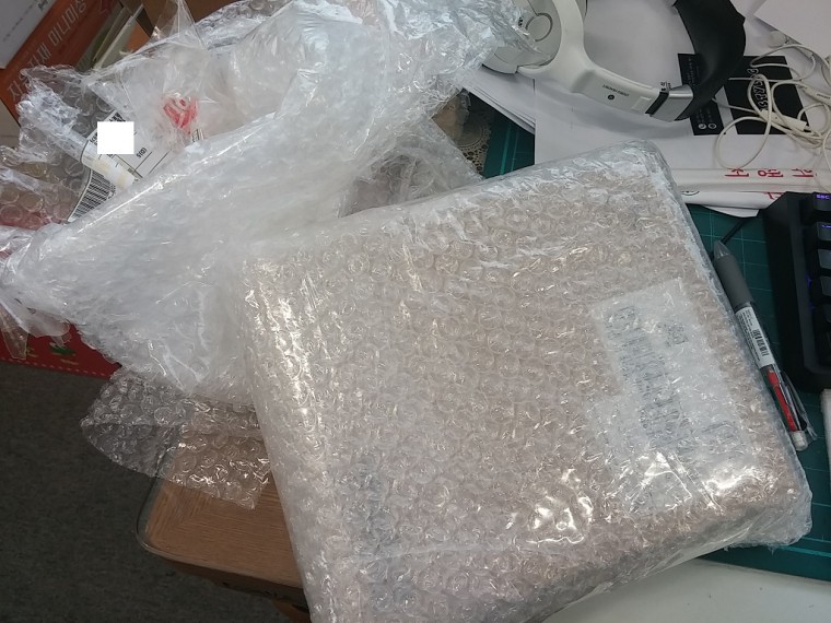 160817_unbox_3905cd1fcd1ef45b8036abf2662