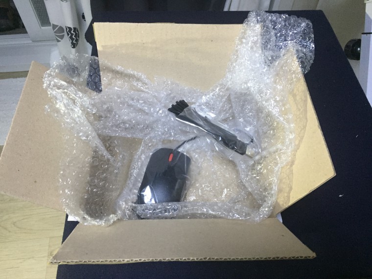 161006_unbox_900966094105de64e19446e8fbe