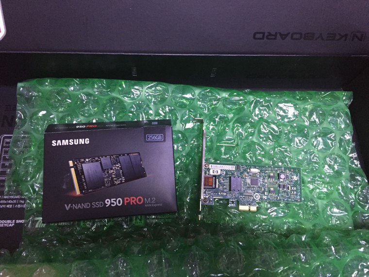 161116_unbox_f9dc1cef7f83eaa8666a6fa9f47