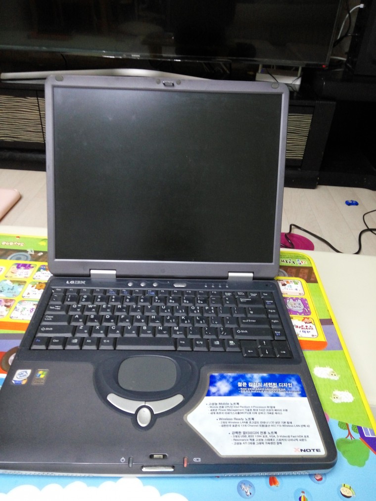 170517_unbox_9ec14aaf5e33870b2f1f22bc348