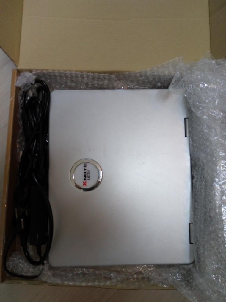 170517_unbox_ccf2a86b8bbf385525a3986e7f2