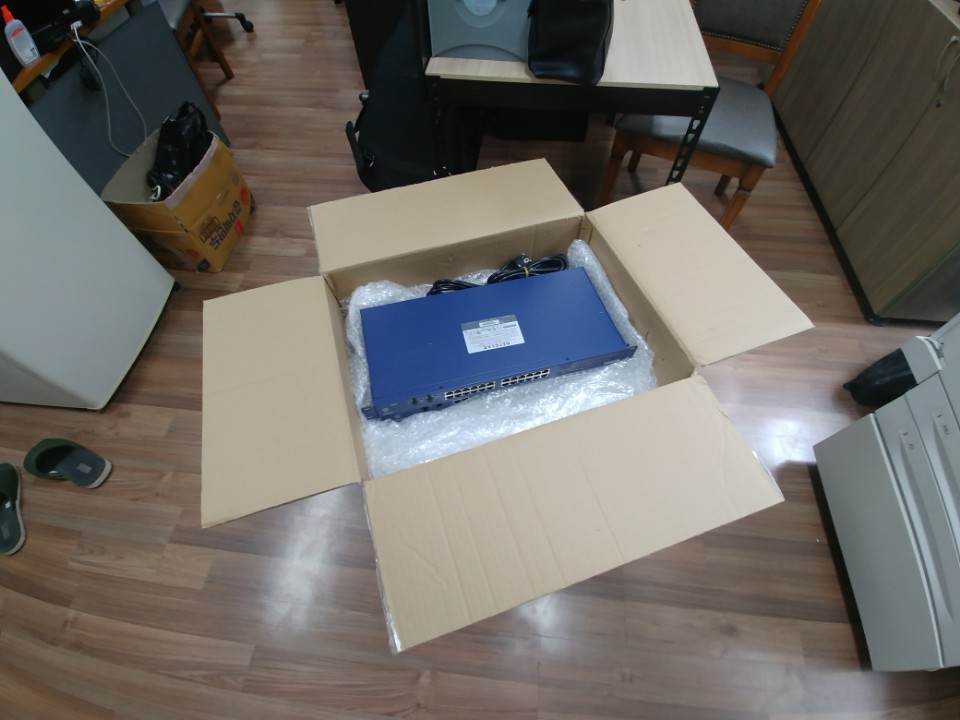 170915_unbox_1902953f83dccc89442f7ef92c5