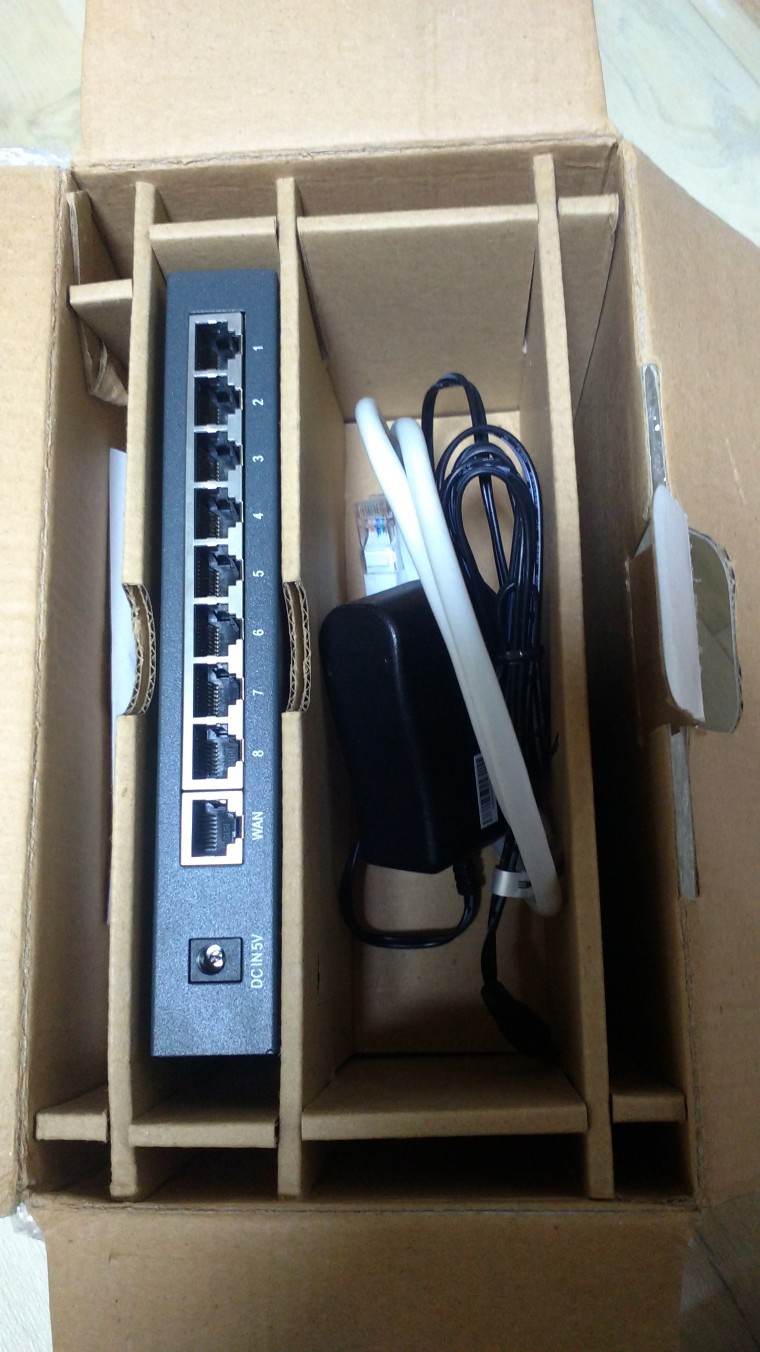 171104_unbox_ac00c2caecc704e754762ed8b99