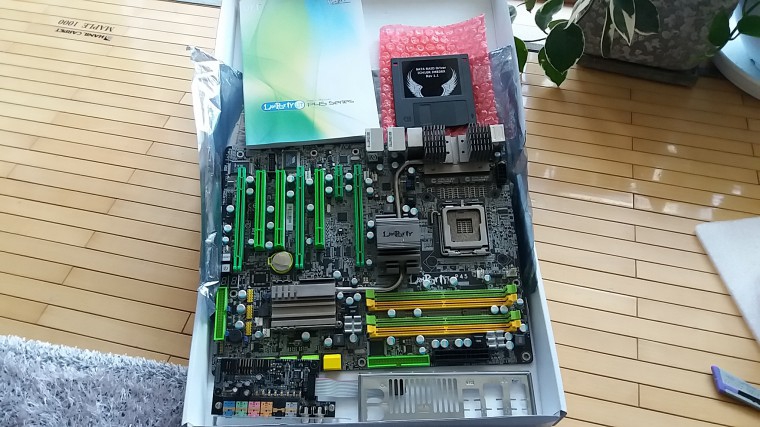171209_unbox_34780e7daccb8ae838430962e7e