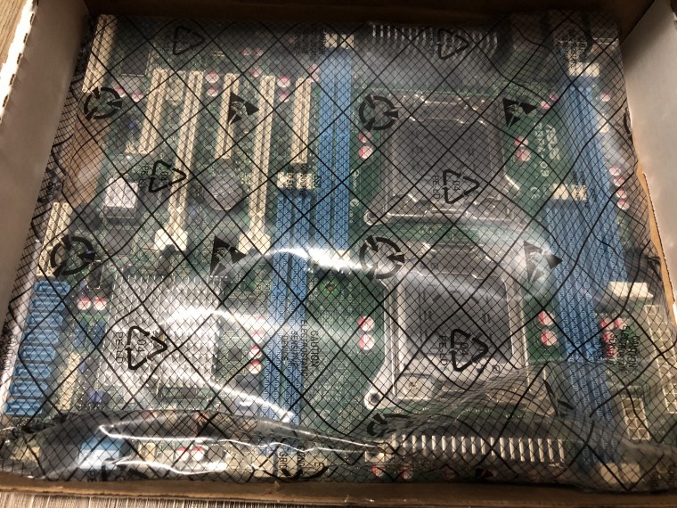 180224_unbox_409b23e0556dda57d076ef1dd2e