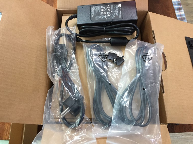 180310_unbox_7c931b44b100d4332be7569db5a