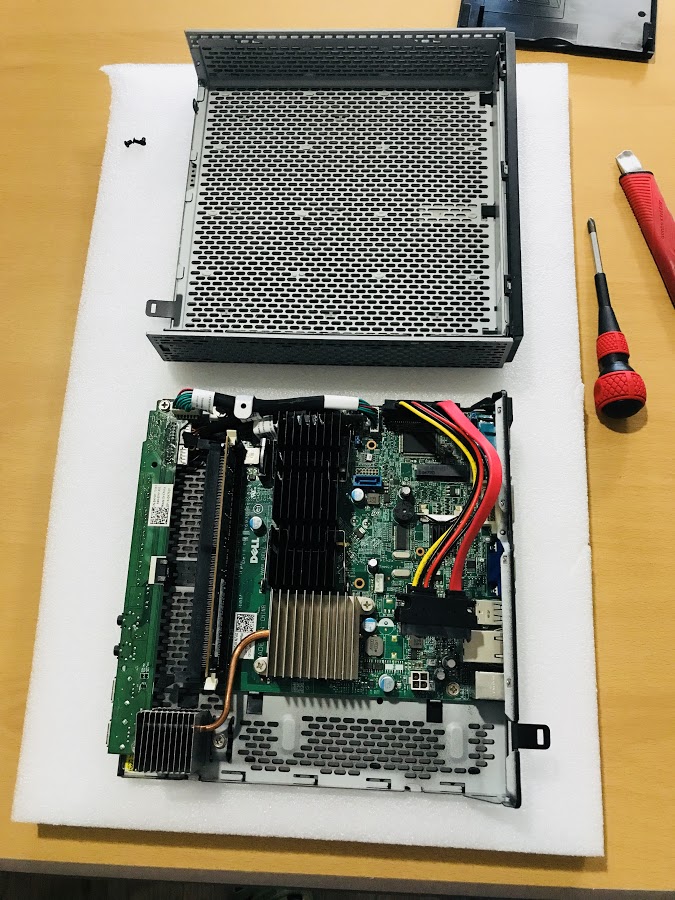 180605_unbox_ec9dd045d0394064c8f3b089360