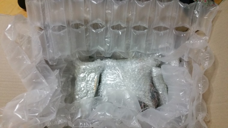 190213_unbox_3273b4f492773e2f69bc69381de