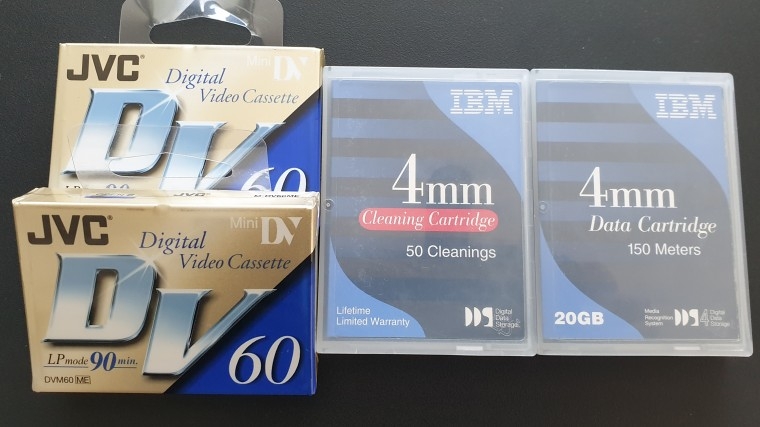 190402_unbox_e341697d7dc4629cb9bbbd020eb