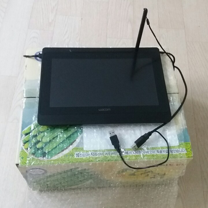 190621_unbox_12eabee374fcf2abbfa9475c638