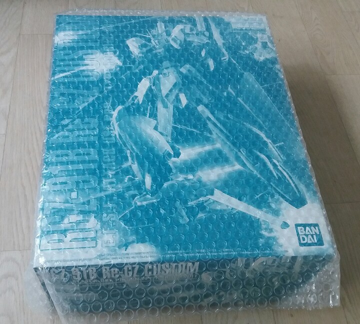 190630_unbox_97801c4b1da5b40207eb32f7333