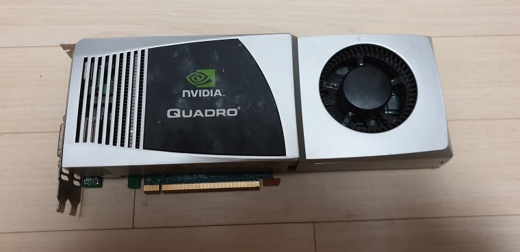 190813_unbox_ab8735b4a19108b8d5abd757c5f
