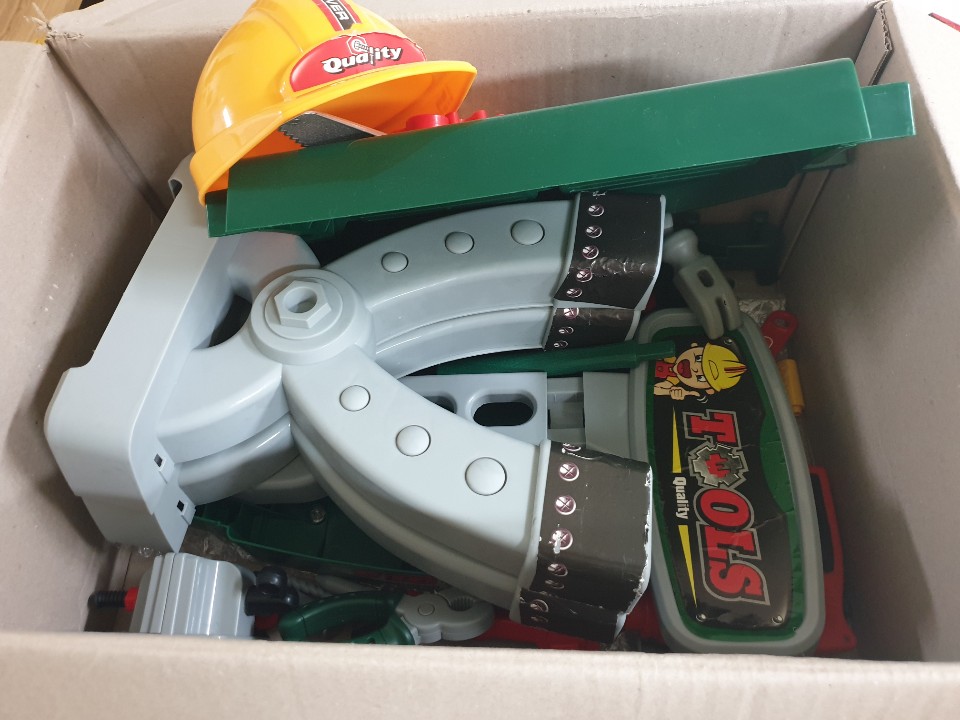 200108_unbox_690b8e527158531ec8d4cd6df42