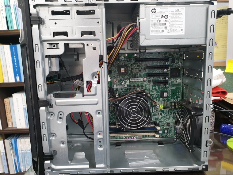 200325_unbox_ddaa6f5b8aa9d2782dd39fa4cdb