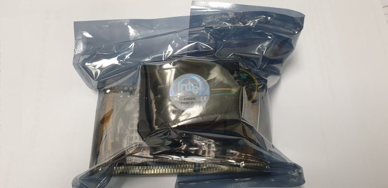 200417_unbox_e2803d4b611878f42eccfbd393c