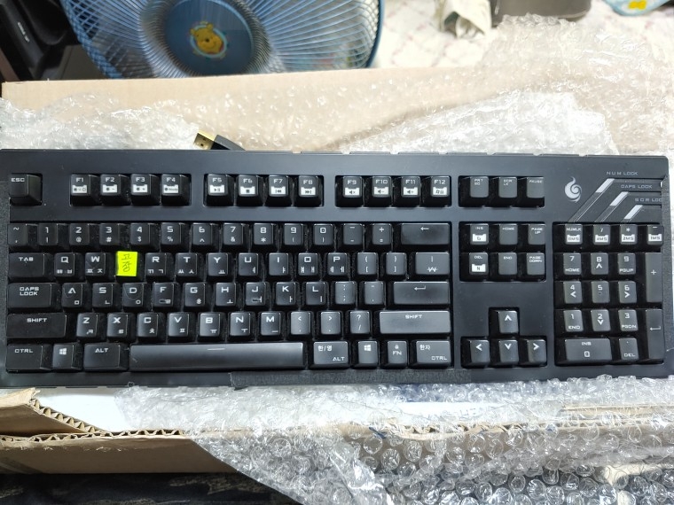 200711_unbox_32386b94349a5dfec7f5d7bd889