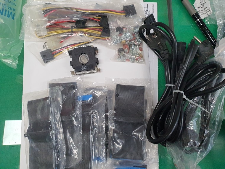 200720_unbox_fee4c28cfc09a0c61e9fbe9c5b4