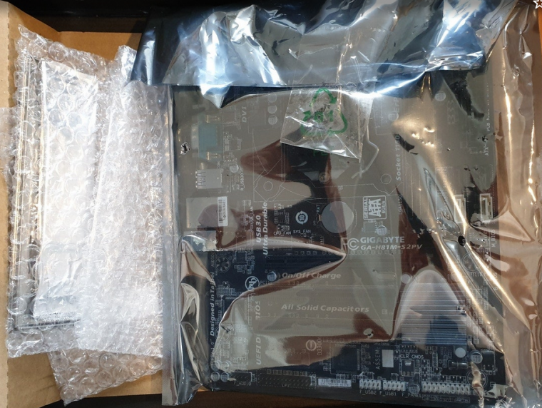 220322_unbox_256860f694bb9f9529fe9805513