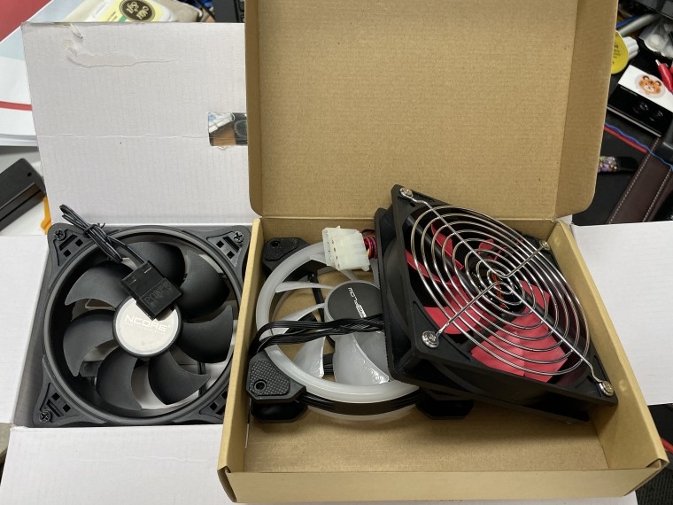 220413_unbox_ea313ed7696e1e9c76b3f68d923