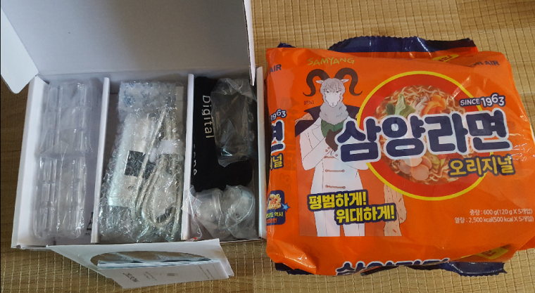 220415_unbox_02cb13da4c181ccb1dc5065ff9a