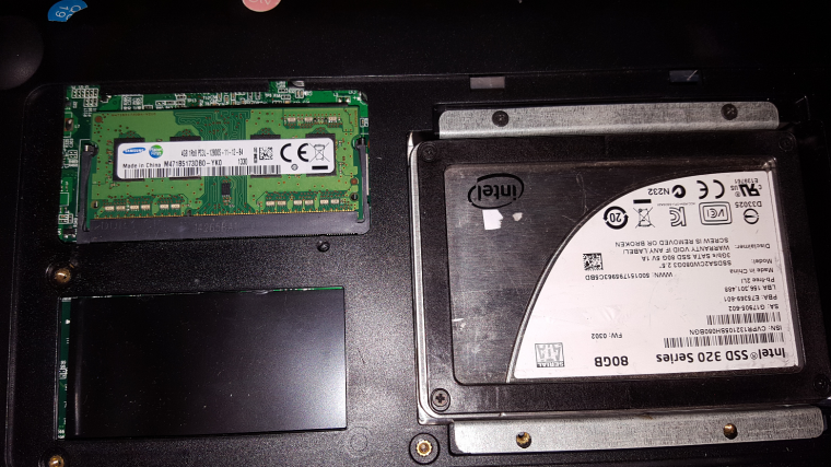 220621_unbox_b750a3fc82b12aecfe70daf45d9