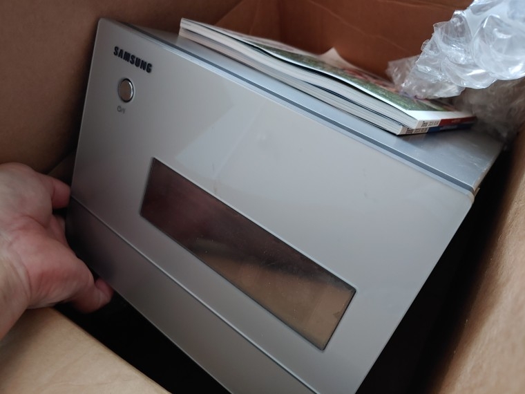 220915_unbox_f265502b99e9fe7d9a1022a31a9