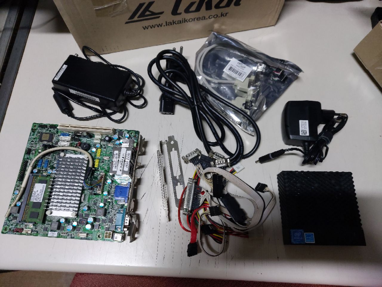 221101_unbox_7733c8d7c6b35330ec41465d9f6