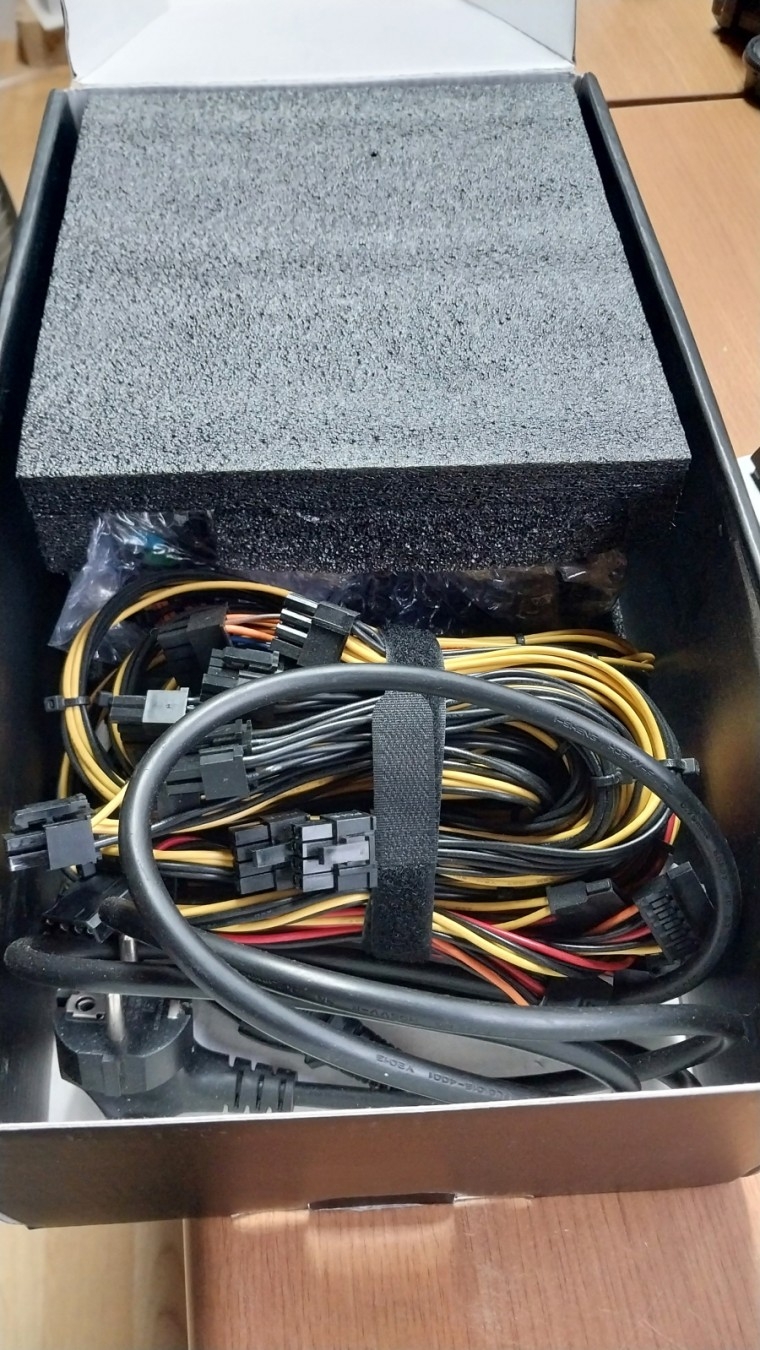 230419_unbox_b63bd829b14c2a22ce45d53a490