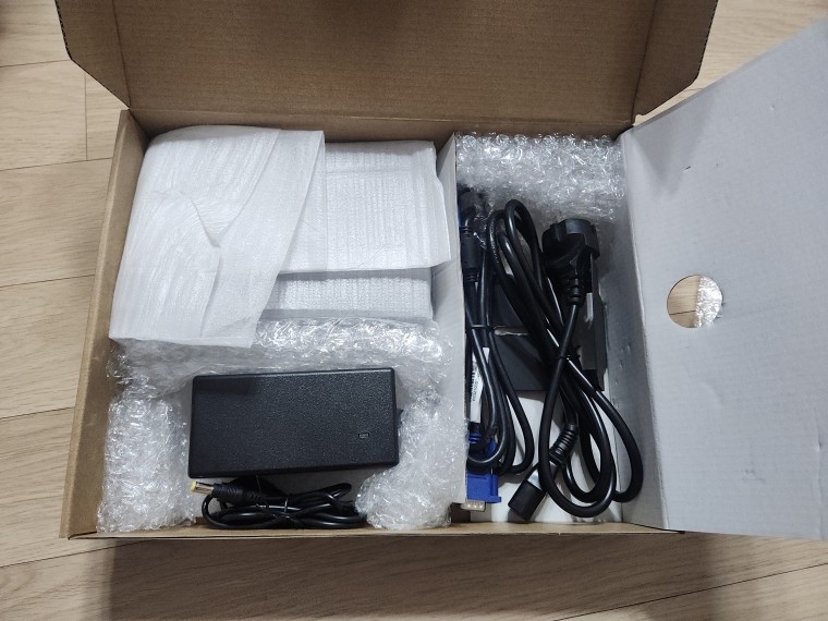 240507_unbox_38563d9c180b37ba688da985e02